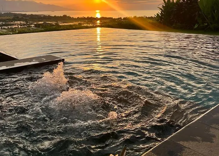 Bula Villa Umeanyar